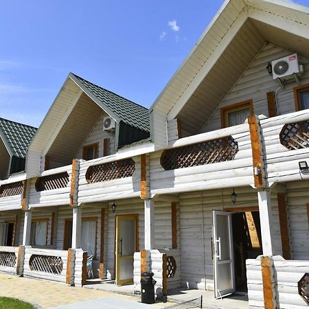 Nester House Svityaz' Ngoại thất bức ảnh