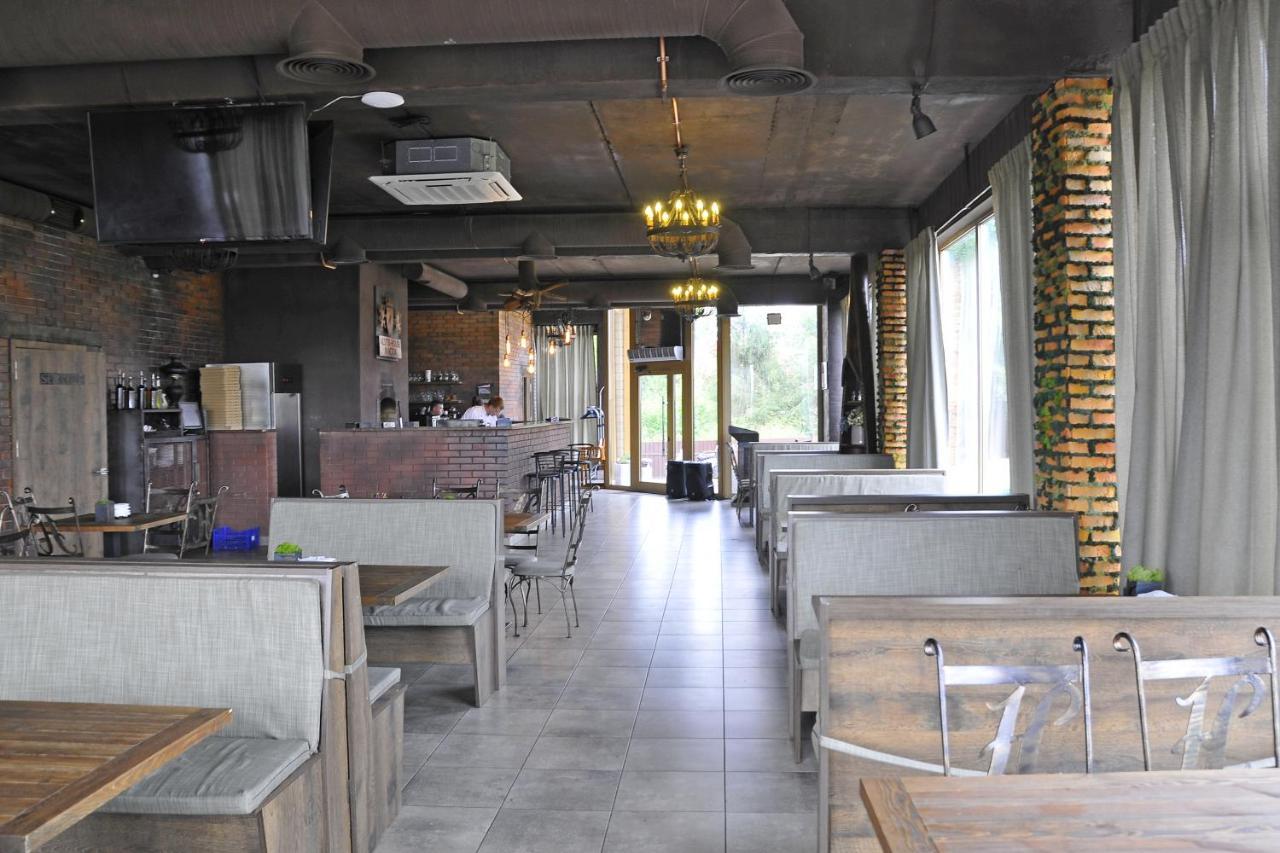 Nester House Svityaz' Ngoại thất bức ảnh